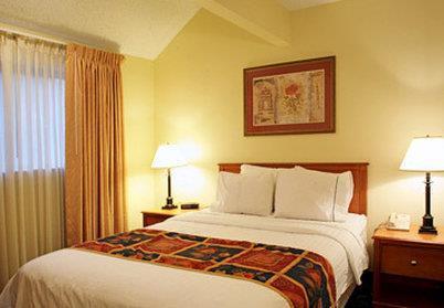 Gatehouse Suites East Lansing Szoba fotó